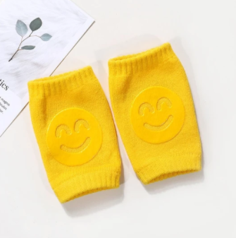 KneeHug Baby Sock Protectors